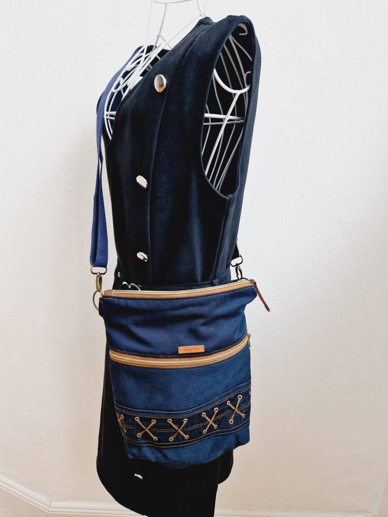Crossbody Tasche Modell Jeans | Größe M von MarisasNaehzauber