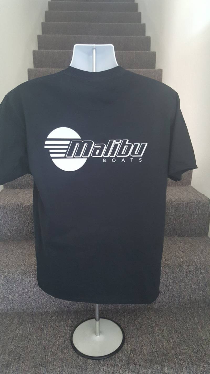 Malibu Boote Schwarzes T-Shirt von MaritimeTees