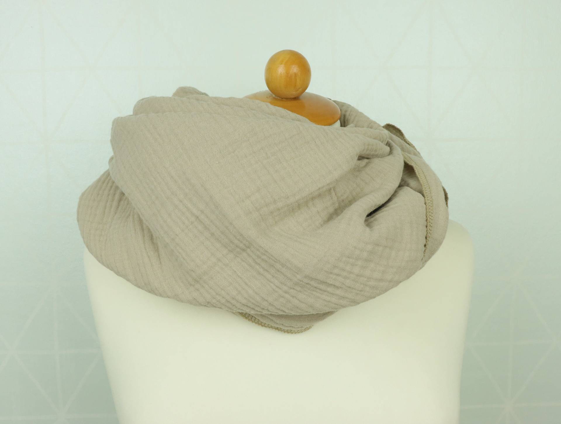 Musselintuch Für Frauen Beige Schal Halstuch von MarjasStoffstern