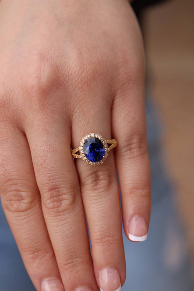 Saphir Verlobungsring - Gelbgold Ring Weiß- Und Diamant Blauer Ehering von MarkWayneInc