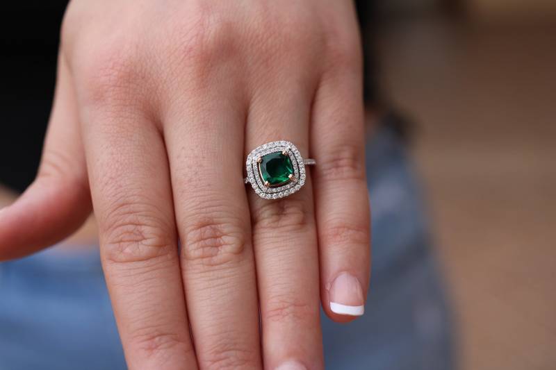 Smaragd Diamant Verlobungsring - Weißgold Ring 14K Für Sie Smaragdstein Ehering von MarkWayneInc