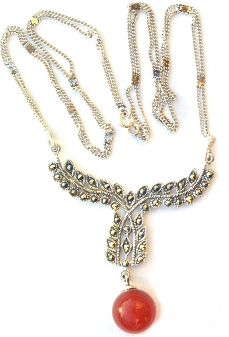 Kette 925 Silber Orangener Karneol Kugel 38x Funkelnder Markasit von Markasitschmuck