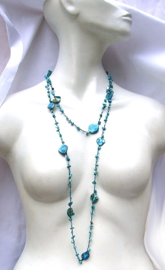 Kette Aventurin Perlen Perlmutt Geknotet Variabel Tragbar Grün Mermaidcollection von Markasitschmuck