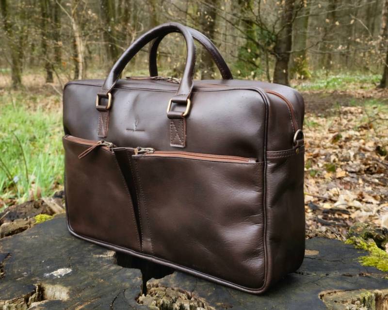 Hochwertige Herren-Reisetasche Aus Echtem Leder - Perfekt Für Job, Uni & Freizeit von MarkhorHandmade