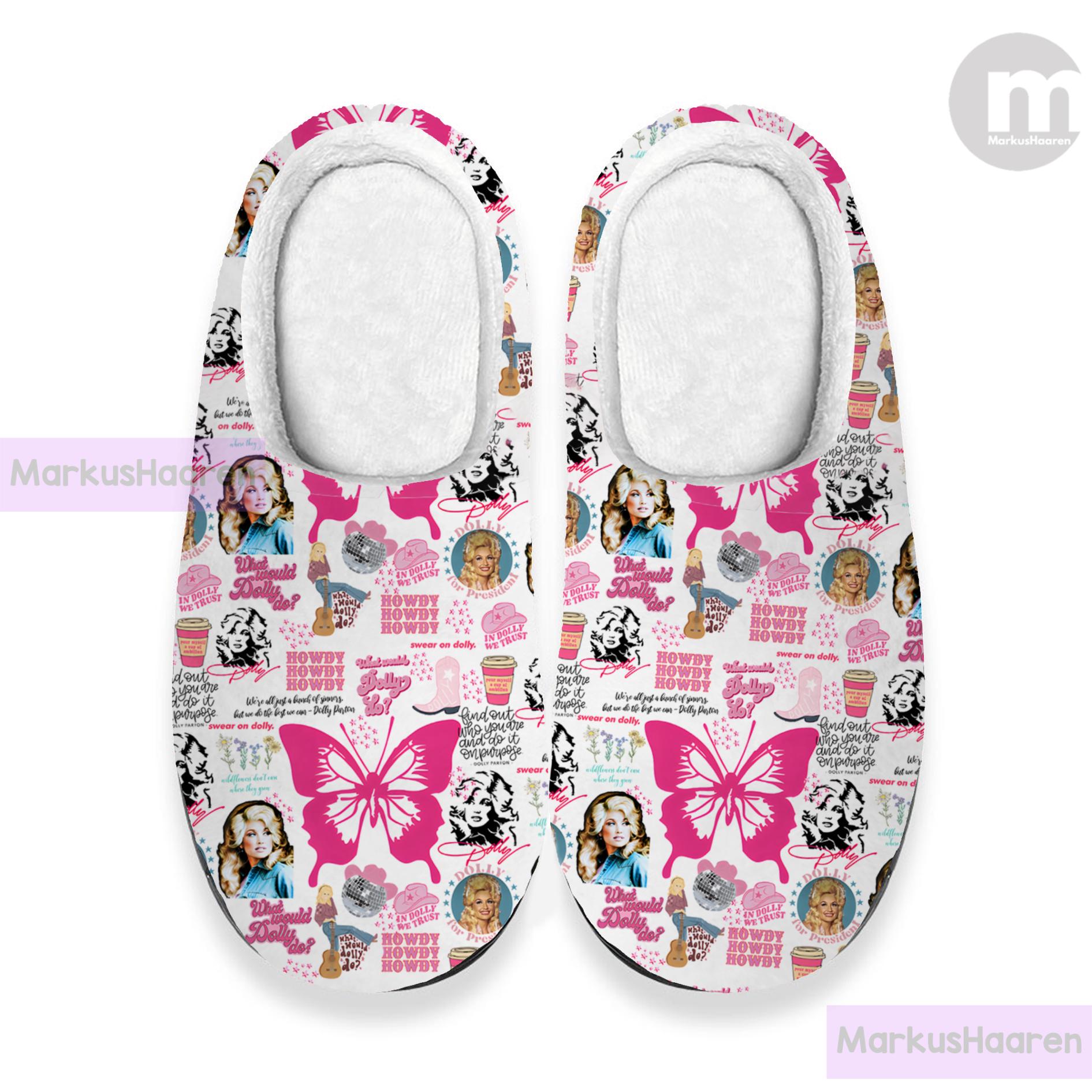 Personalisierte Name Dolly Parton Musik 3D All Over Print Slipper, Benutzerdefinierte Gummipantoffel, Winterpantoffel, Baumwollpantoffel von MarkusHaaren