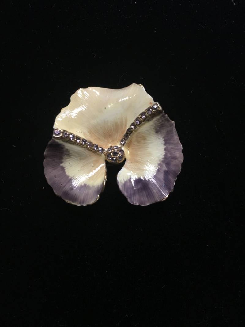 Schöne Weiss Gelb Und Lila Blume Brosche Schöne Weiss Gelb Und Lila Blume Brosche von MarlaStore