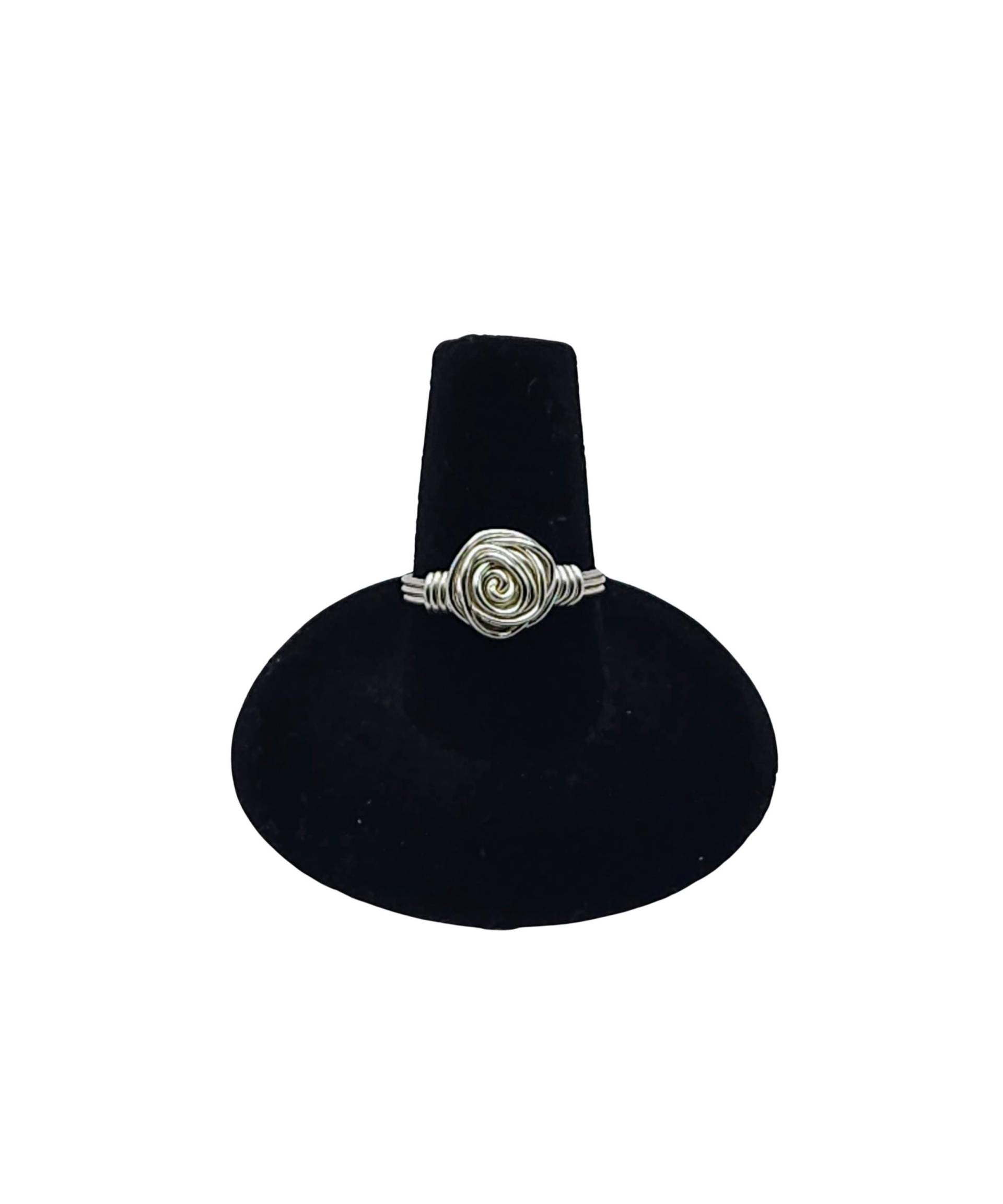 Handgemachter Silber Ring Mit Rose Eleganter Dreifach Schmuck Handgemachter Silber Ring Mit Rose Eleganter Dreifach Schmuck von MarletteLLC