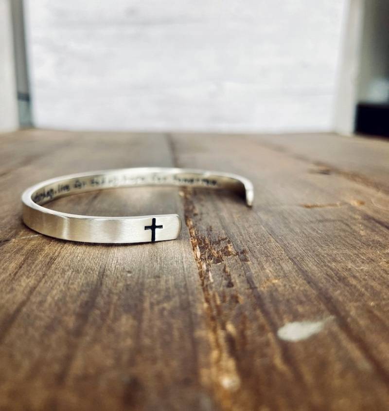 sterling Silber Manschette Armband - Geheime Nachricht Benutzerdefinierte Matt Personalisierte Mutter Kinder Kind Baby Frau von MarleyJaneDotCom