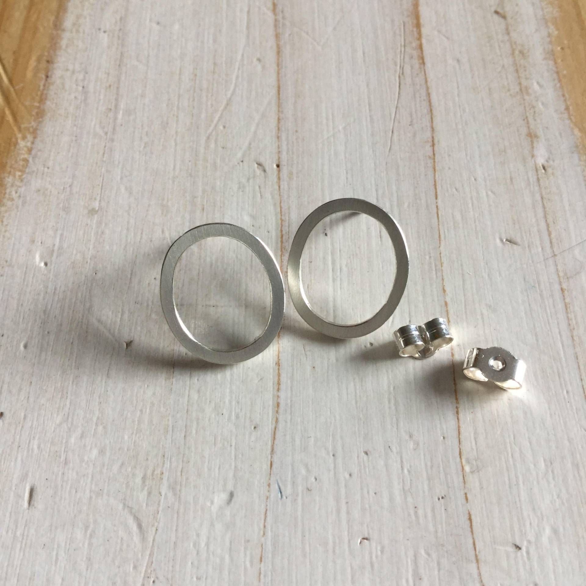 Große Ovale Ohrstecker, Sterling Silber Große Offene Oval, Moderne Ohrstecker von MarliesWhite