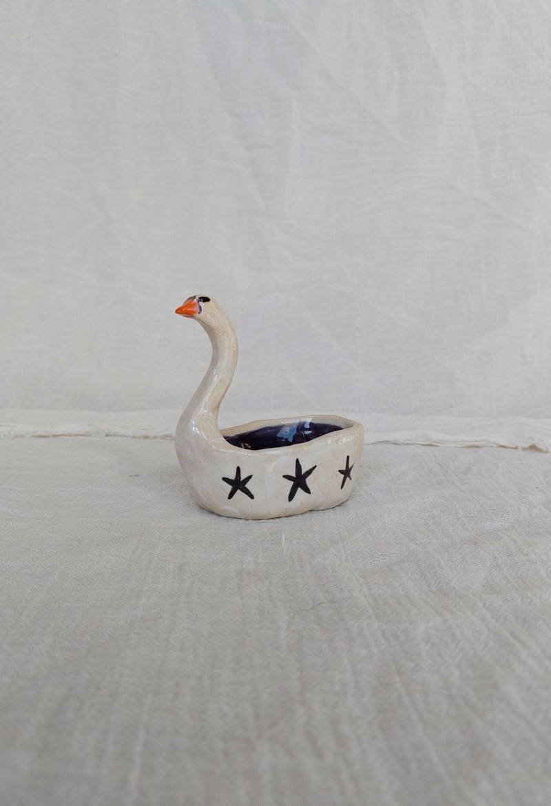 Ringhalter, Schmuckablage, Schwan, Keramik Ringhalter, Schmuckablage, Schwan, Keramik von MarlotCeramics