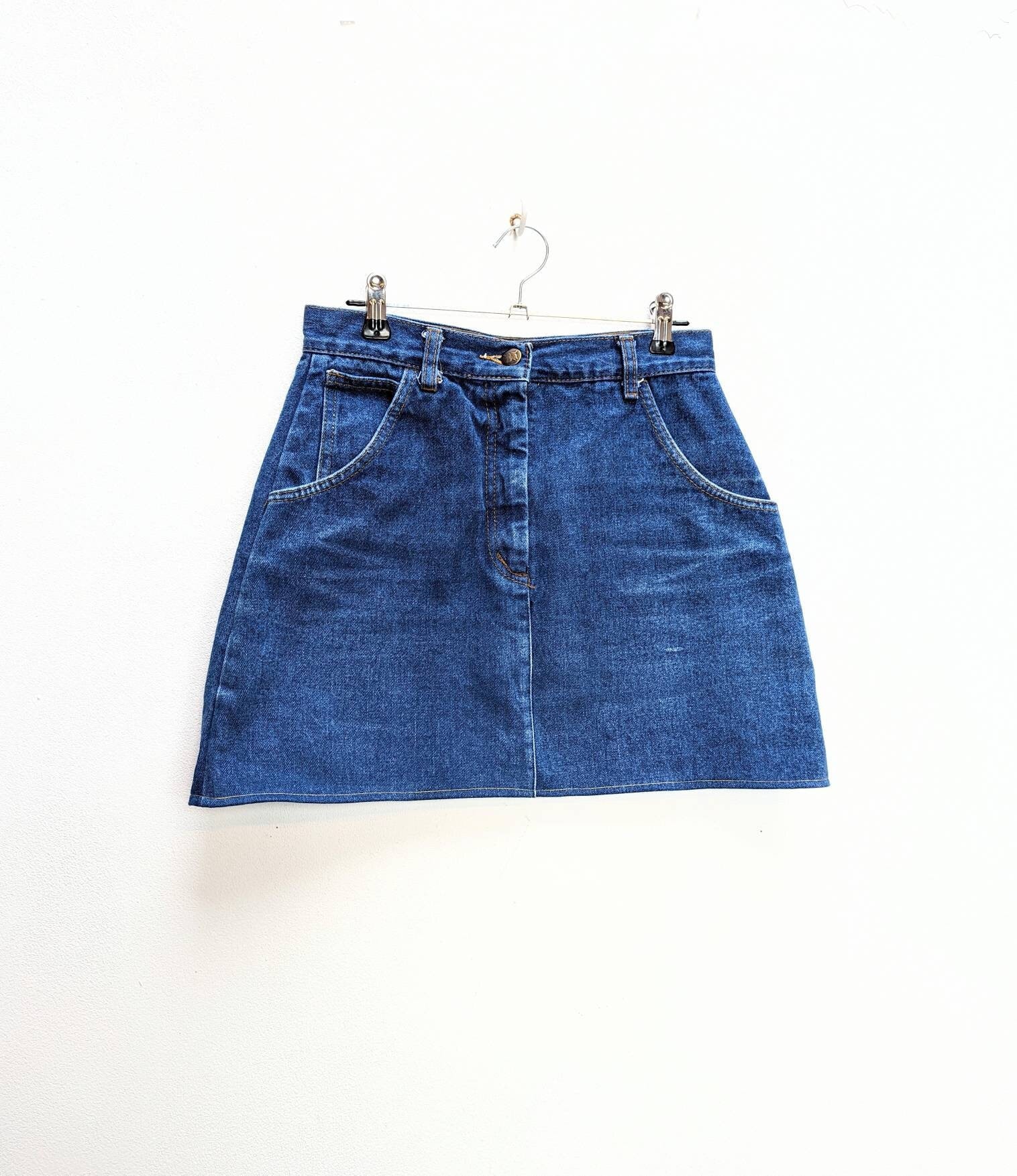 Blauer Jeans Minirock Vintage Jeansrock Kleiner Hoch Tailliert Damen Rock von MarmaladeVintageCo