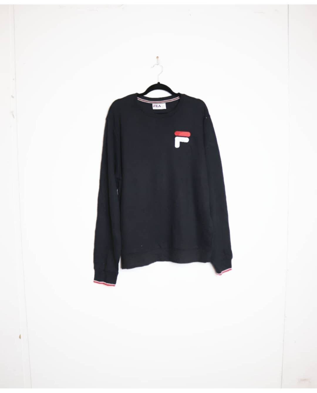 Fila Sweatshirt Vintage Pullover Schwarz Xl Branded Fila Sweatshirt Vintage Pullover Schwarz Xl Branded von MarmaladeVintageCo