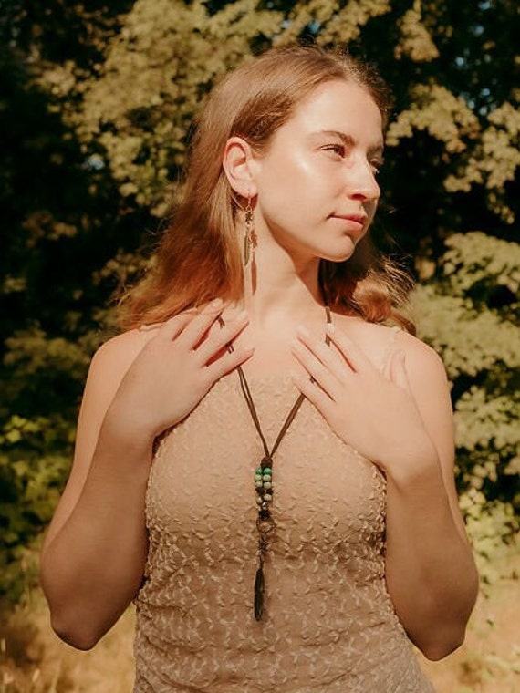 Halskette Für Frauen, Türkis Halskette, Damenkette, Boho Lederkette, Holzkette, Schmuck, Chic von MarquezaNL