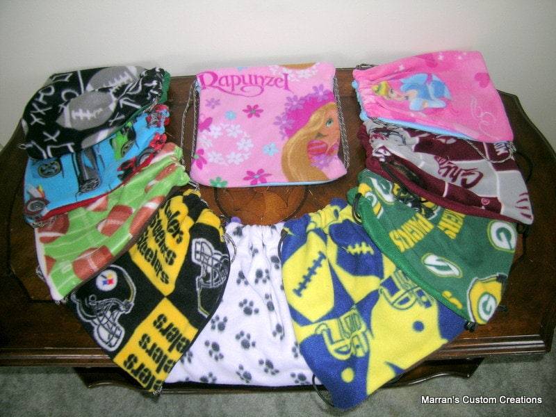 Benutzerdefinierte Handgefertigte Kinder Fleece Kordelzug Taschen von MarransCreations