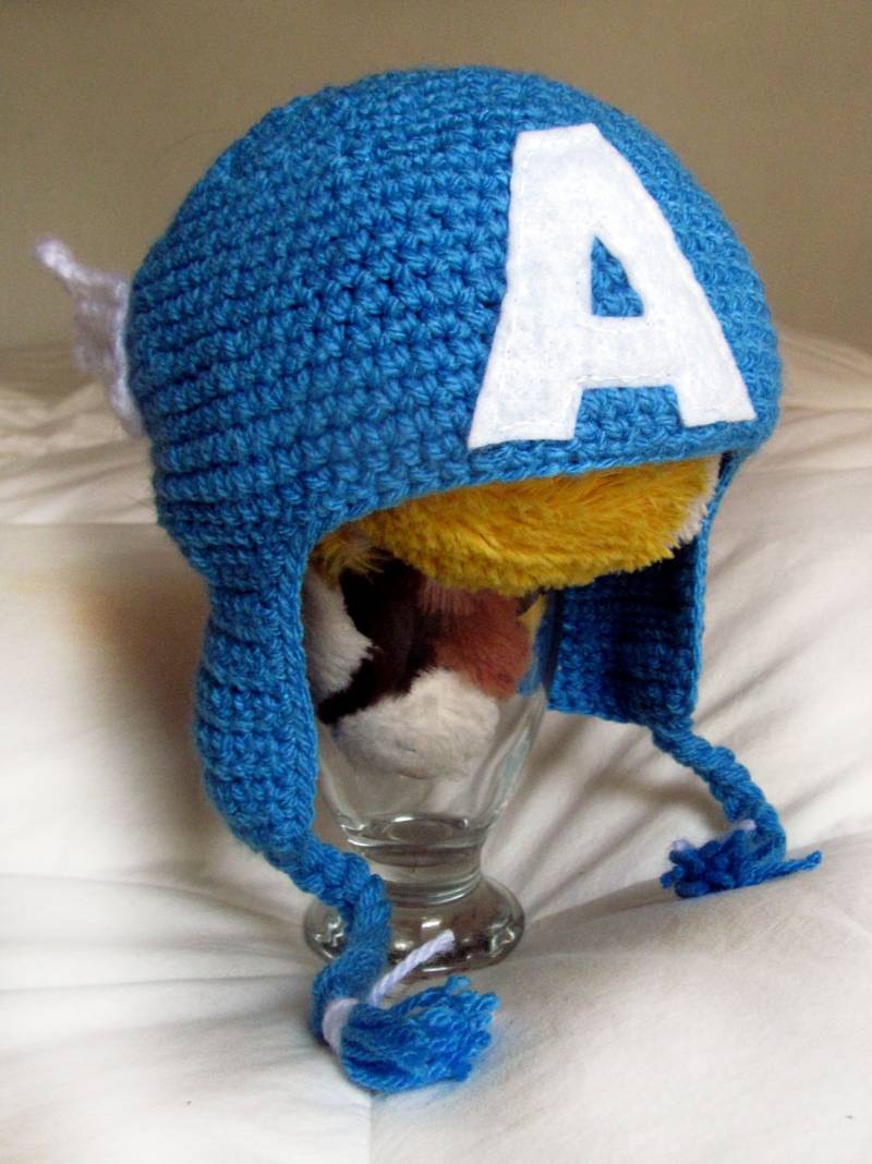Super Coole Captain America Strickmütze Alle Größen Super Coole Captain America Strickmütze Alle Größen von MarroCraft