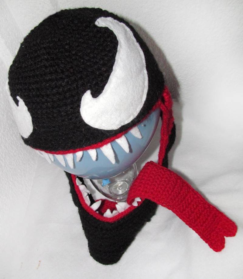 Super Coole Venom Inspirierte Strickmütze Alle Größen Super Coole Venom Inspirierte Strickmütze Alle Größen von MarroCraft