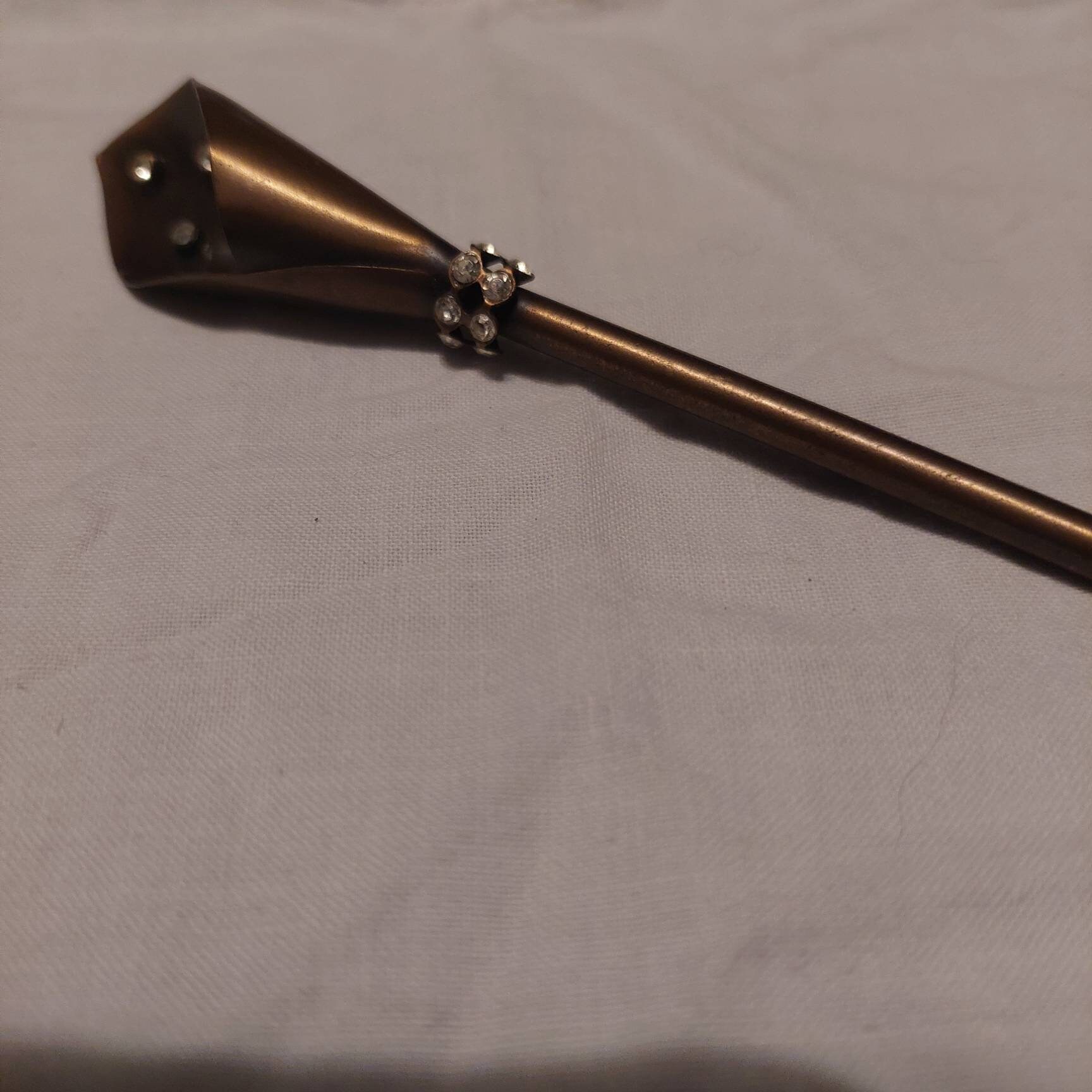 Außergewöhnliche Brosche. Vintage. Messing Und Steine von MarrysSchatzkiste