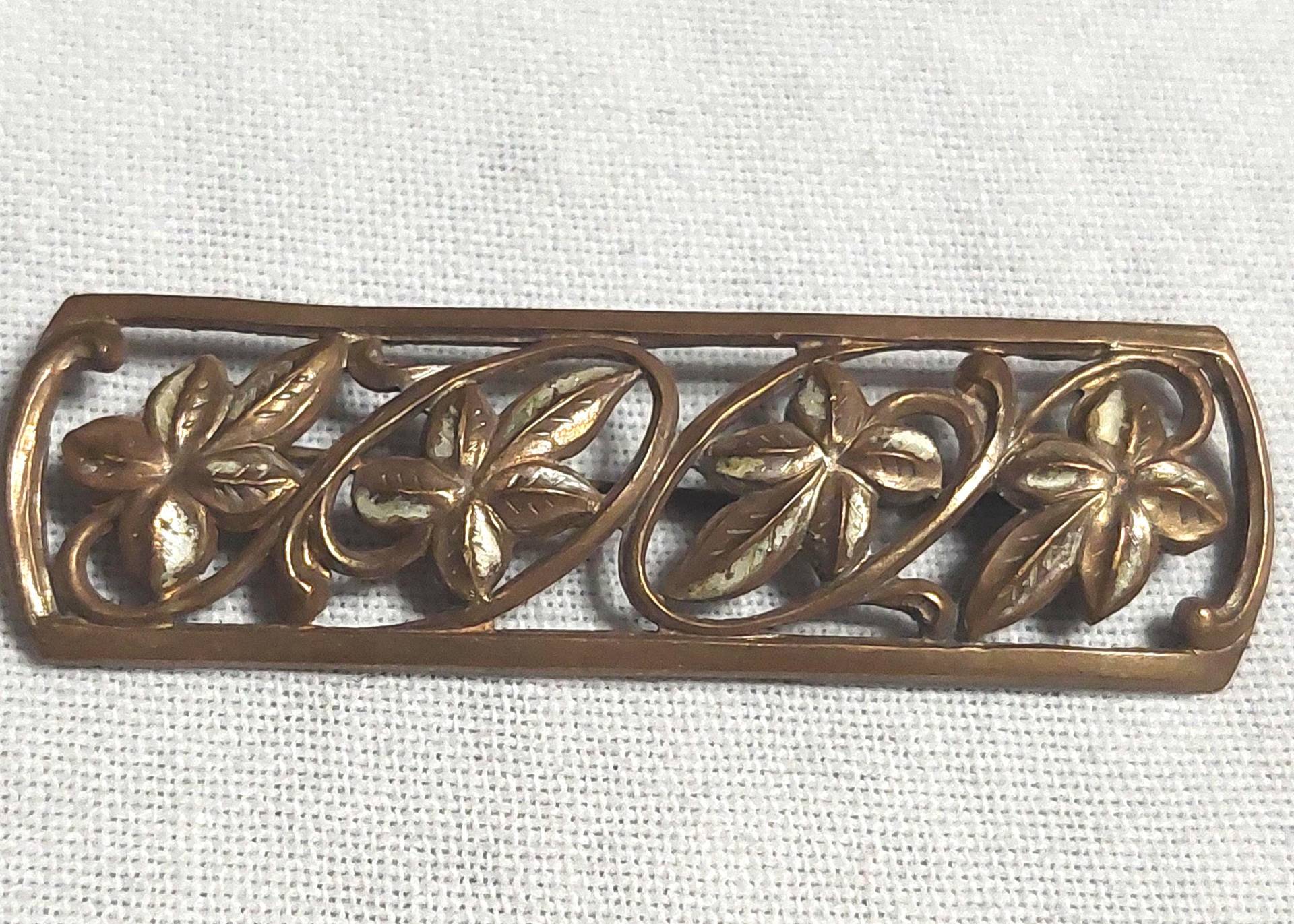 Brosche Länglich Floral Art Deco Elegant von MarrysSchatzkiste