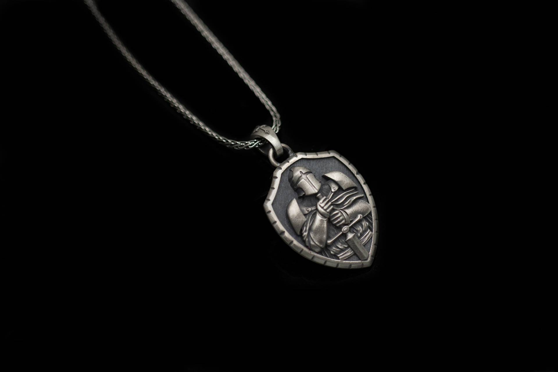 Silberne Kreuzritter-Anhänger, Christliche Templer-Ritter-Halskette, Herren-Geschenk, Accessoire, Geburtstagsgeschenkideen, 925Er Sterlingsilber von MarsJewelryGifts