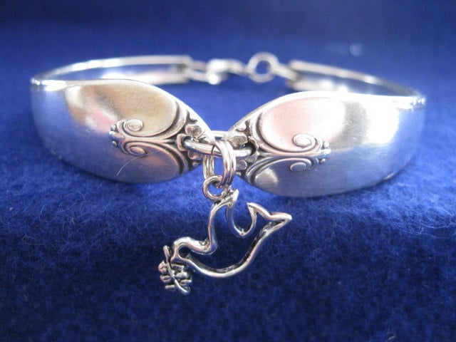 Silverspoon Armband W/Vogel Sterling Silber Anhänger Silverspoon Armband W/Vogel Sterling Silber Anhänger von MarshaStewart