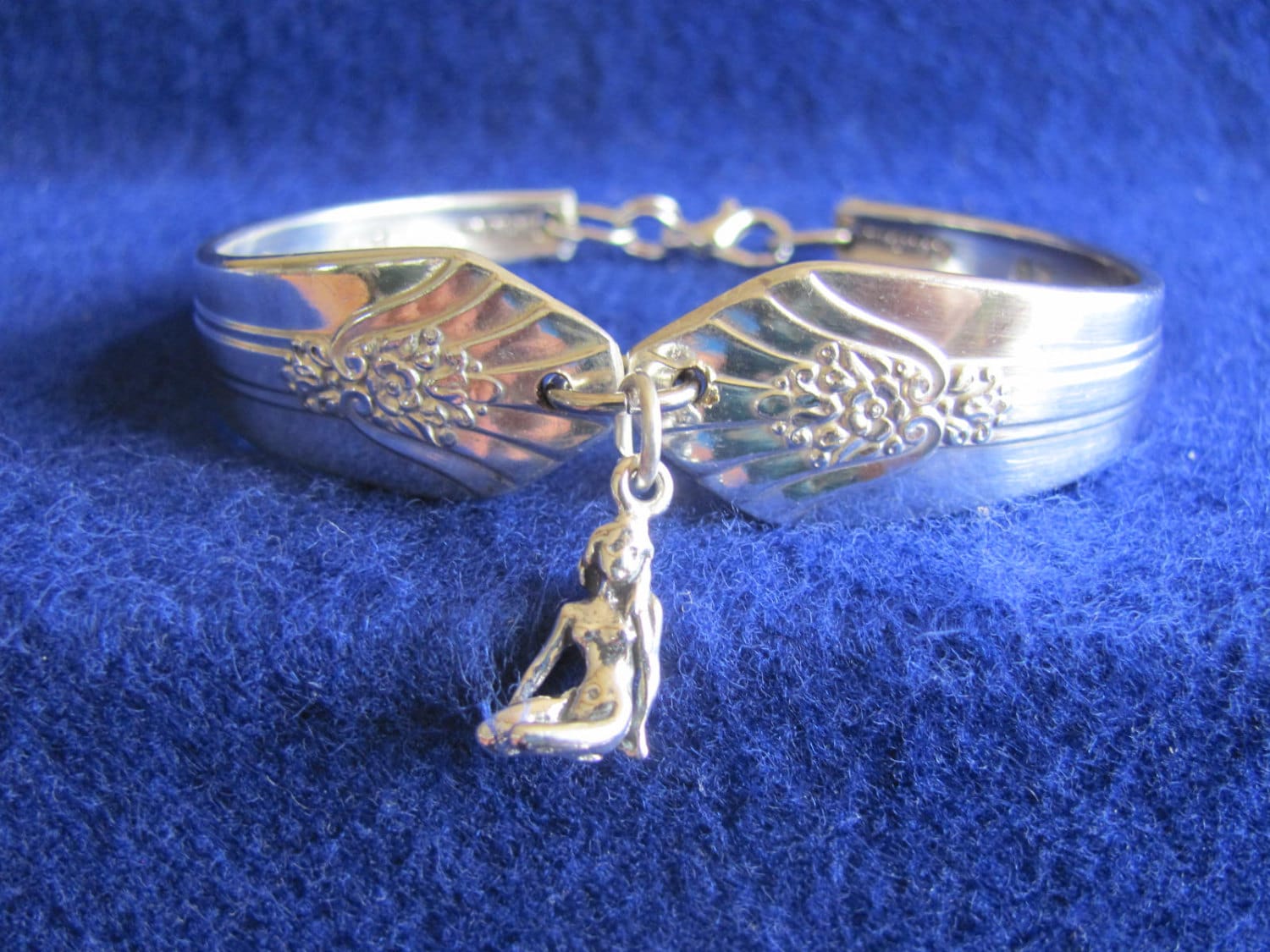 Vintage Silber Löffel Armband Sterling Virgo Sternzeichen Anhänger Vintage Silber Löffel Armband Sterling Virgo Sternzeichen Anhänger von MarshaStewart
