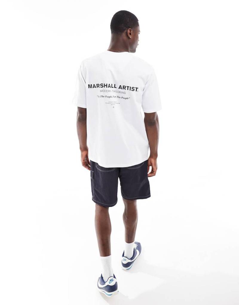 Marshall Artist - Oversize-T-Shirt in Weiß mit Logoprint hinten von Marshall Artist