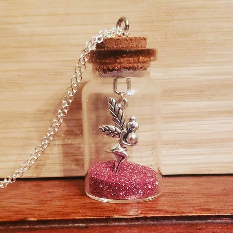 Abgefüllter Pixie in Der Glaskorken-Flasche Mit Baumelnder Fee Und Rosa Glitzer-sterlingsilber Überzogene Halskette, Schlüsselbund Oder Ornament Abgefüllter Pixie in Der Glaskorken-Flasche Mit Baumelnder Fee Und Rosa Glitzer-sterlingsilber Überzogene Halskette, Schlüsselbund Oder Ornament von MarshallArtsByMJ