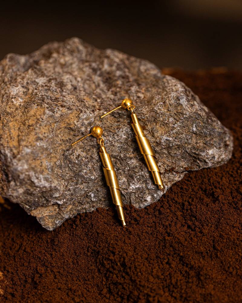 Ohrringe Mit Spänemotiv Ohrringe Mit Spänemotiv von Martegioielli