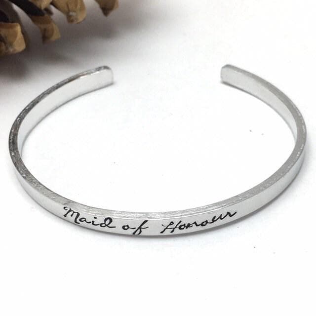 Trauzeugin Armband, Persönliches Geschenk Für Mädchen, Personalisierter Offener Armreif, Brautjungfer, Brautjungfer von MarthaAndBoo