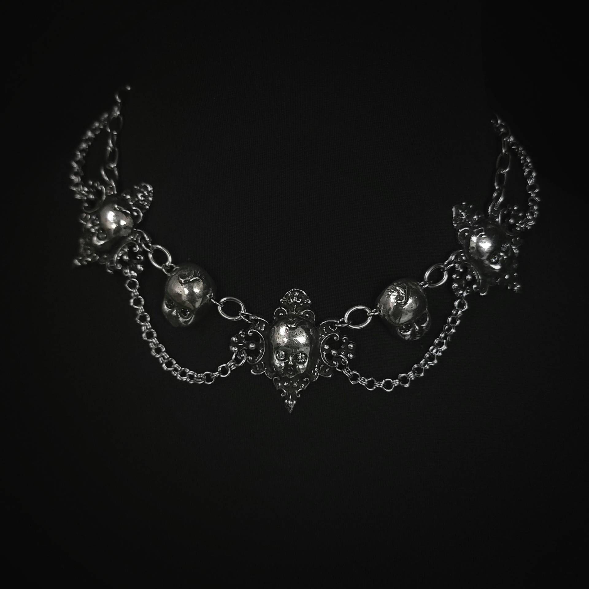 5 Stationen Victorian Baby Halskette von MarthaRotten