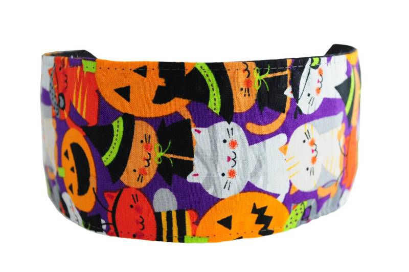 Schnäppchen Stirnbänder, Super Cute Halloween Kätzchen Kostüm Auf Lila, Weiches Stirnband Schnäppchen Stirnbänder, Super Cute Halloween Kätzchen Kostüm Auf Lila, Weiches Stirnband von MarthasFabricHouse