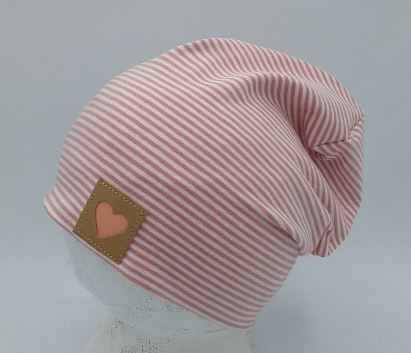 Beanie, Mütze, Mädchen, Pfirsich Weiß Gestreift, Label Herz von MartinaBormann