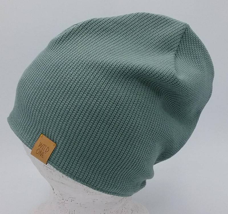 Grüne Beanie Mütze Strickoptik Für Kinder Und Erwachsene, Label Wild One von MartinaBormann