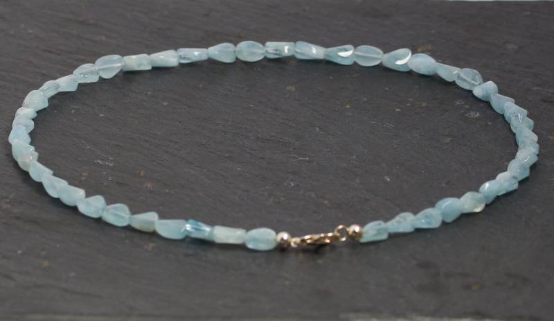 Aquamarinkette Mit Verschluss Aus Silber von MartinaMerkleSchmuck