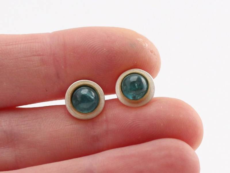 Ohrstecker, Seltene Blaue Turmaline, in 925 Silber Und 900 Gold von MartinaMerkleSchmuck