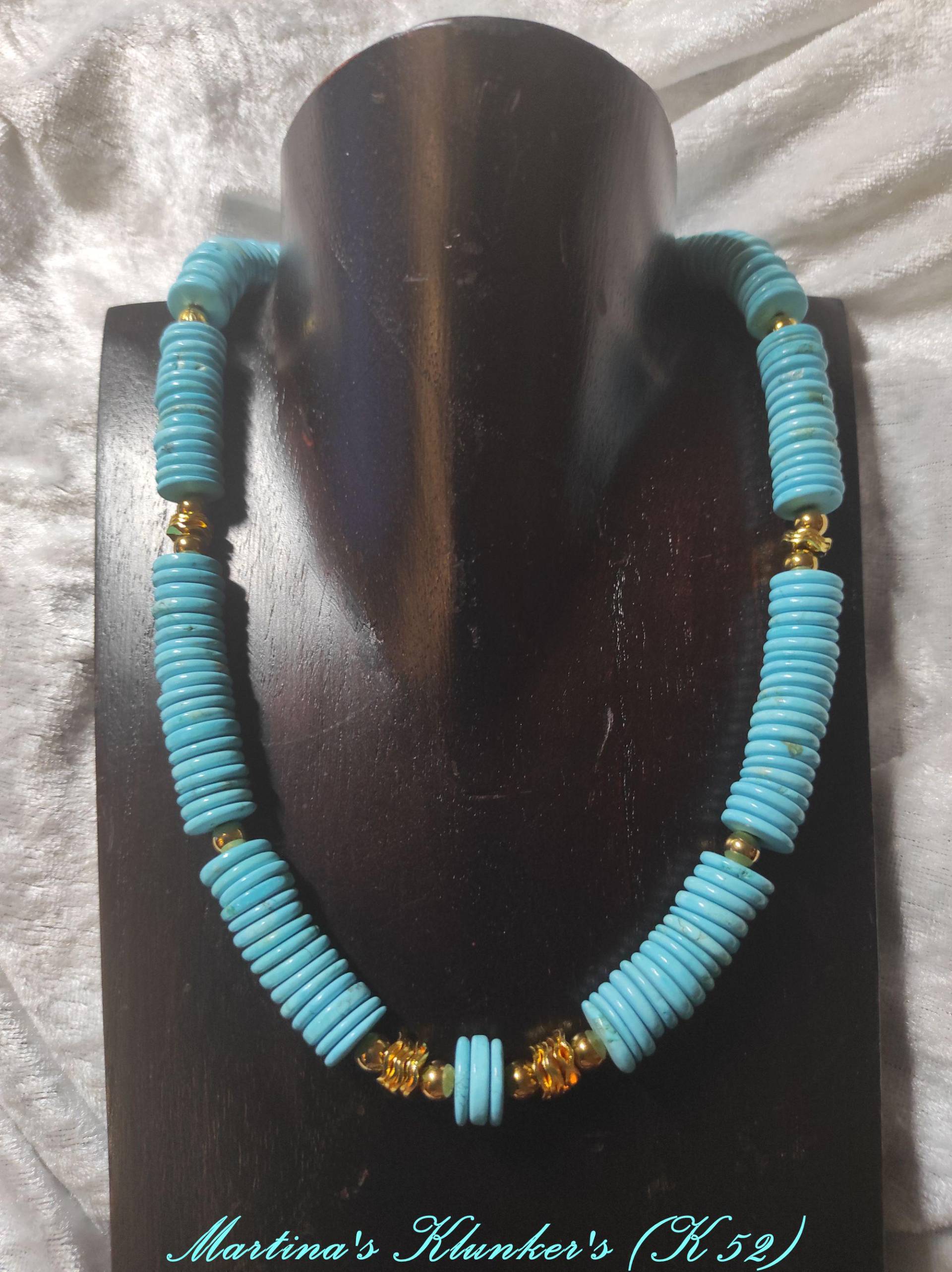 Chunky Chain Türkisscheibenkette Mit Goldenen Spacern | K 52 von MartinasKlunkers