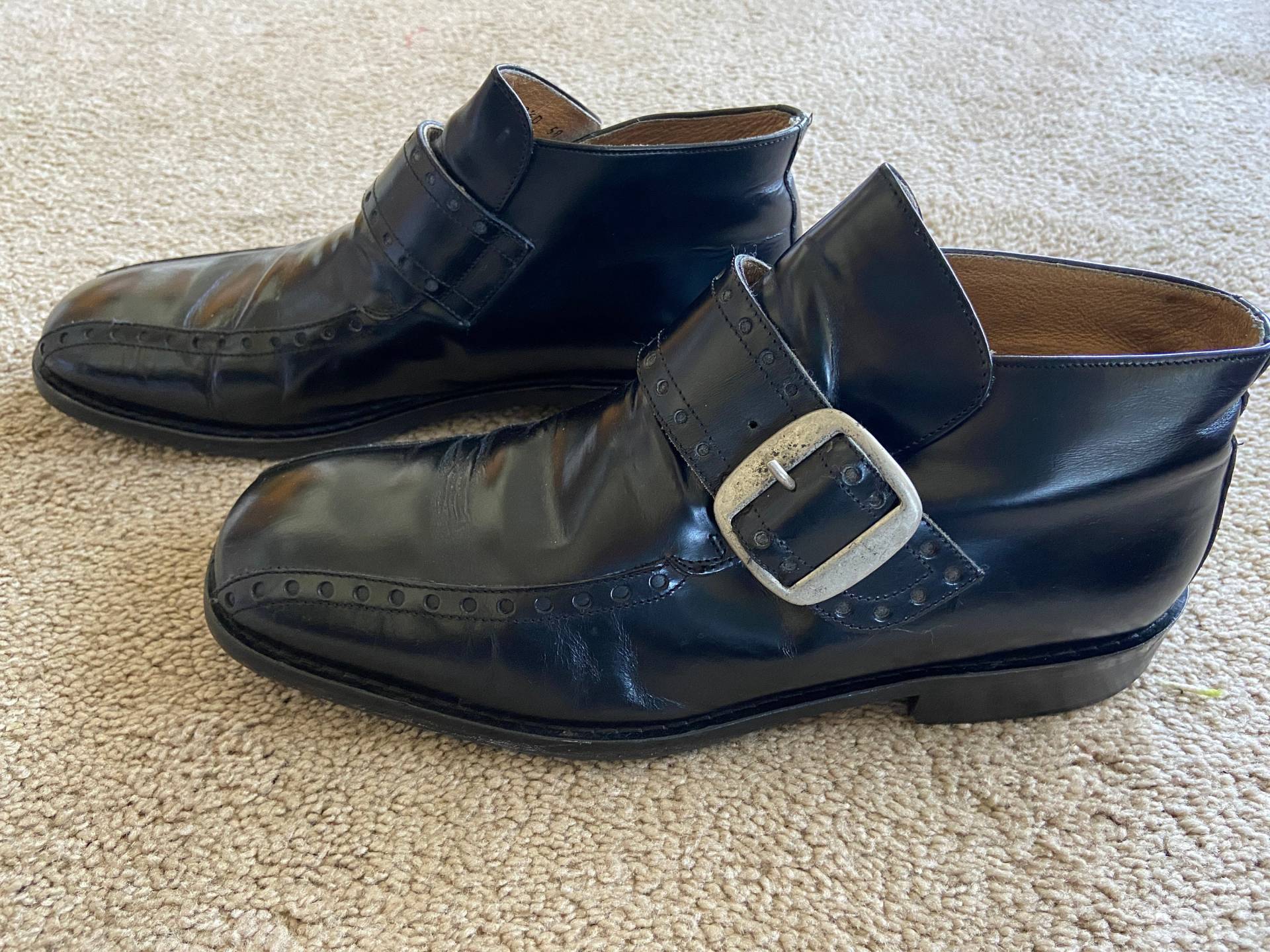 Herren Schwarz Ankle Boots Strap Kenneth Cole Italy 10.5 Hip Herren Schwarz Ankle Boots Strap Kenneth Cole Italy 10.5 Hip von MartiniRockinVintage