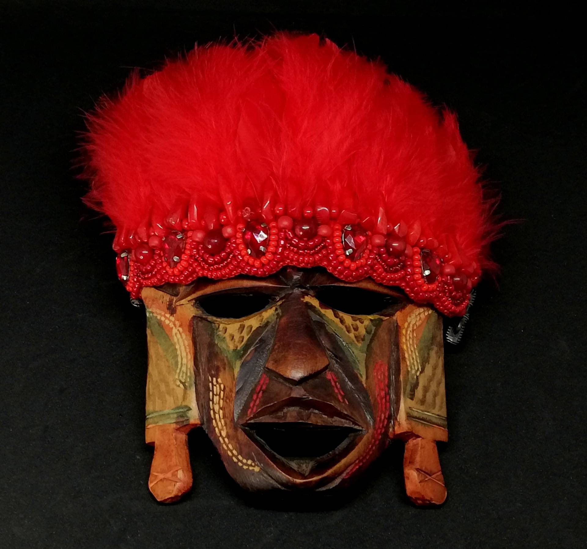 Echte Feder Armband, Natürliche Rote Koralle Armreif, Kristalle Manschette, Festival Clubbing Schmuck, Perlenstickerei, Perlenstickerei Echte Feder Armband, Natürliche Rote Koralle Armreif, Kristalle Manschette, Festival Clubbing Schmuck, Perlenstickerei, Perlenstickerei von Martinia