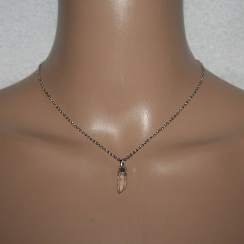 Bergkristall Halskette - Echter Quarz Anhänger An Edelstahlkette | Geschenk Für Frauen Spiritueller Schmuck von MartuJewelry