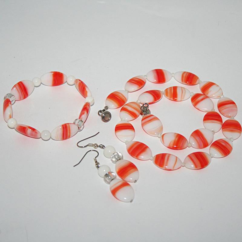 Schmuckset 3Teilig/Glasperlen Damenschmuck Geschenk Für Sie Damen Schmuck Set Halskette Ohrringe Armband von MartuJewelry