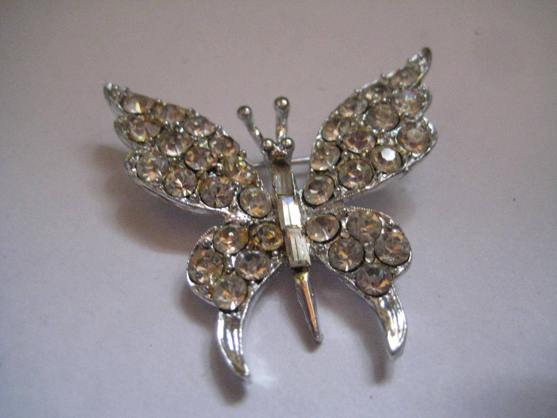 Kanne Metall Und Strass Schmetterling Pin Rhodium Plattiert von MartysGems