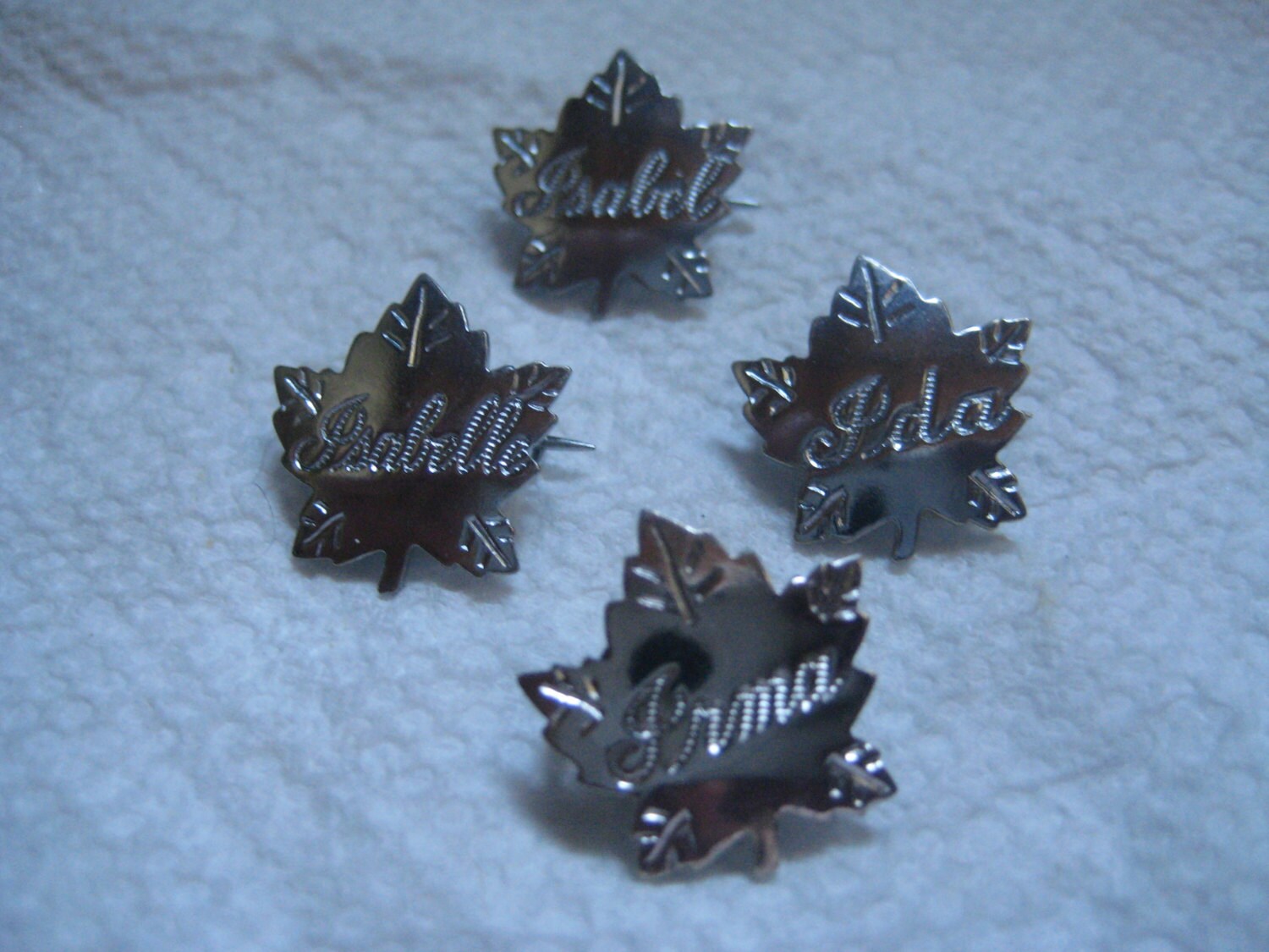 Liberty Silber Ahornblatt Namen Pins Buchstabe I von MartysGems