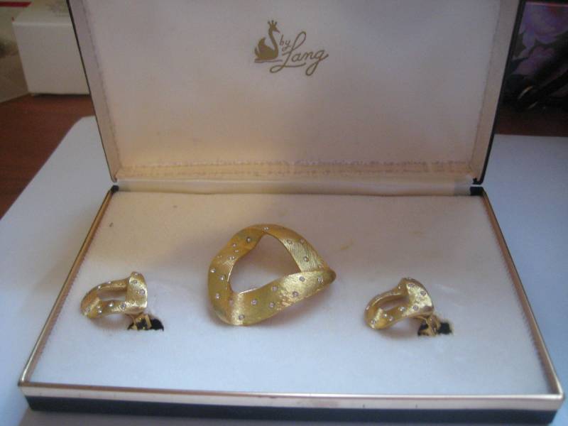 Mint in Box Lang Mit Einem Schwan-Demi-Parure Rhine Band Mint in Box Lang Mit Einem Schwan-Demi-Parure Rhine Band von MartysGems