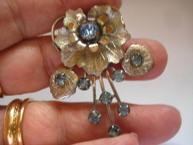 Vintage 50Er Jahre Zinn Anhänger Saphir-strass-Akzent von MartysGems