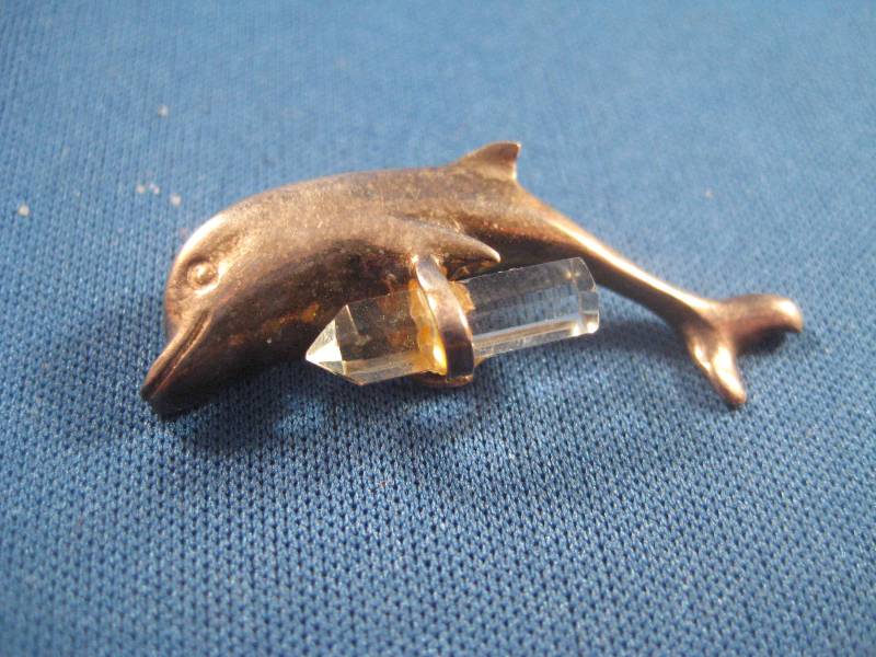 Vintage Dolphin Pendant Mit Quartz-Kristall in Sterling Silver Selber Bail von MartysGems