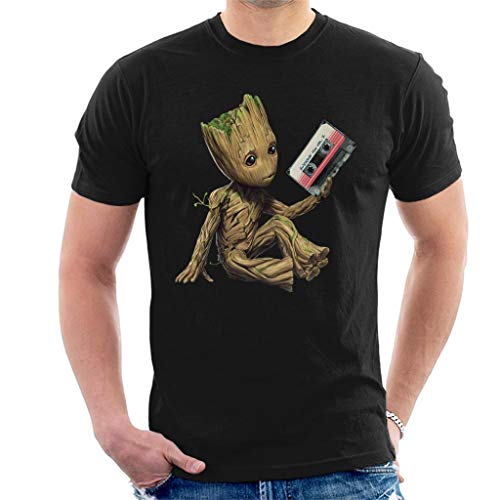 Marvel Guardians of The Galaxy Vol 2 Groot Holding Awesome Mix Men's T-Shirt von Marvel