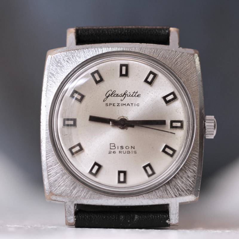 Vintage 1970S Gub Glashuette Spezimatic - Bison Square Case Automatic Mechanical Wristwatch Rare Silver Dial von MarvellousTimepieces