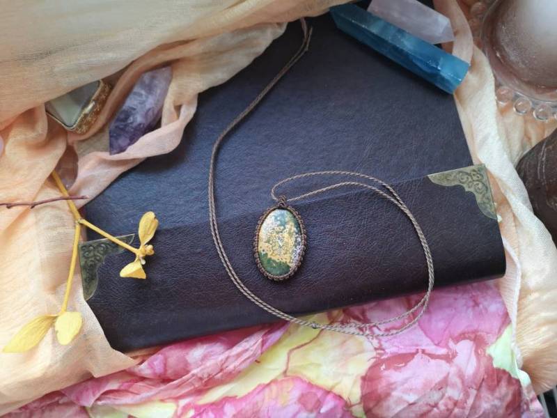Ocean Ozean Jasper Jaspis Heilstein Kette Anhänger Macrame Makramee Macramee Crystal Natural Edelstein Heilung Geschenk Hippie Boho Wicca von MarvelousMaCreations