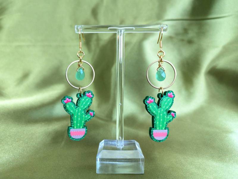 Ohrringe Ohrhänger Earrings Geschenk Brass Messing Gold Hippie Witchy Trippy Sun Magical Sonne Moon Cactus Acryl Cute Green Aventurine Grün von MarvelousMaCreations