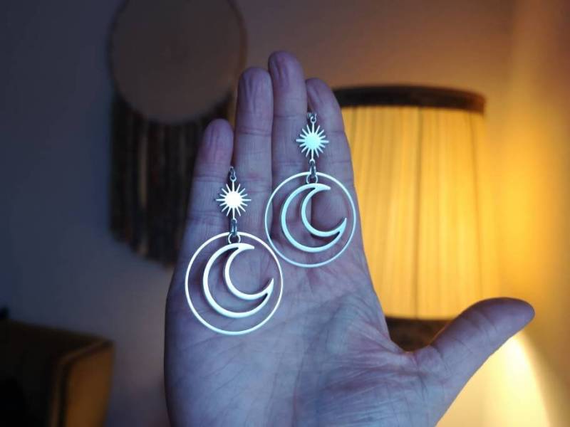 Ohrringe Ohrhänger Earrings Silver Metal Alloy Witchy Magical Moon Sun Star Ear Hangers Hoop Earring Celestial Moons Stars Universe Cloud von MarvelousMaCreations